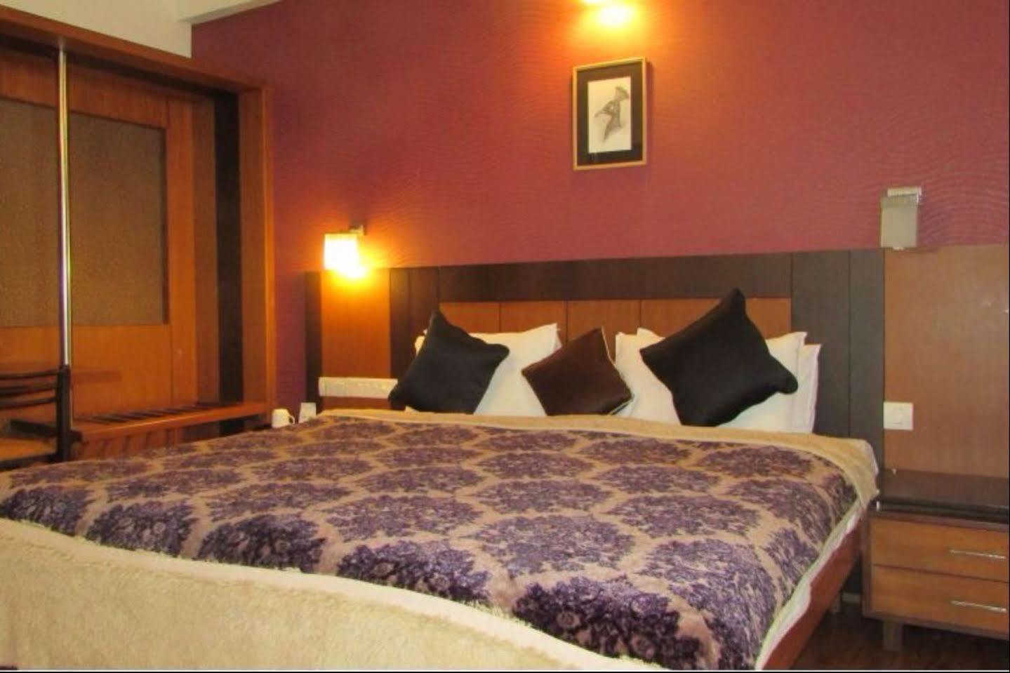 Hotel Hill View Kochi Dış mekan fotoğraf